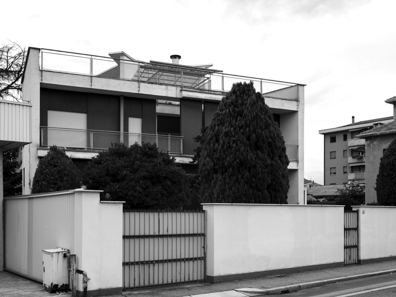 A short description about the picture goes here